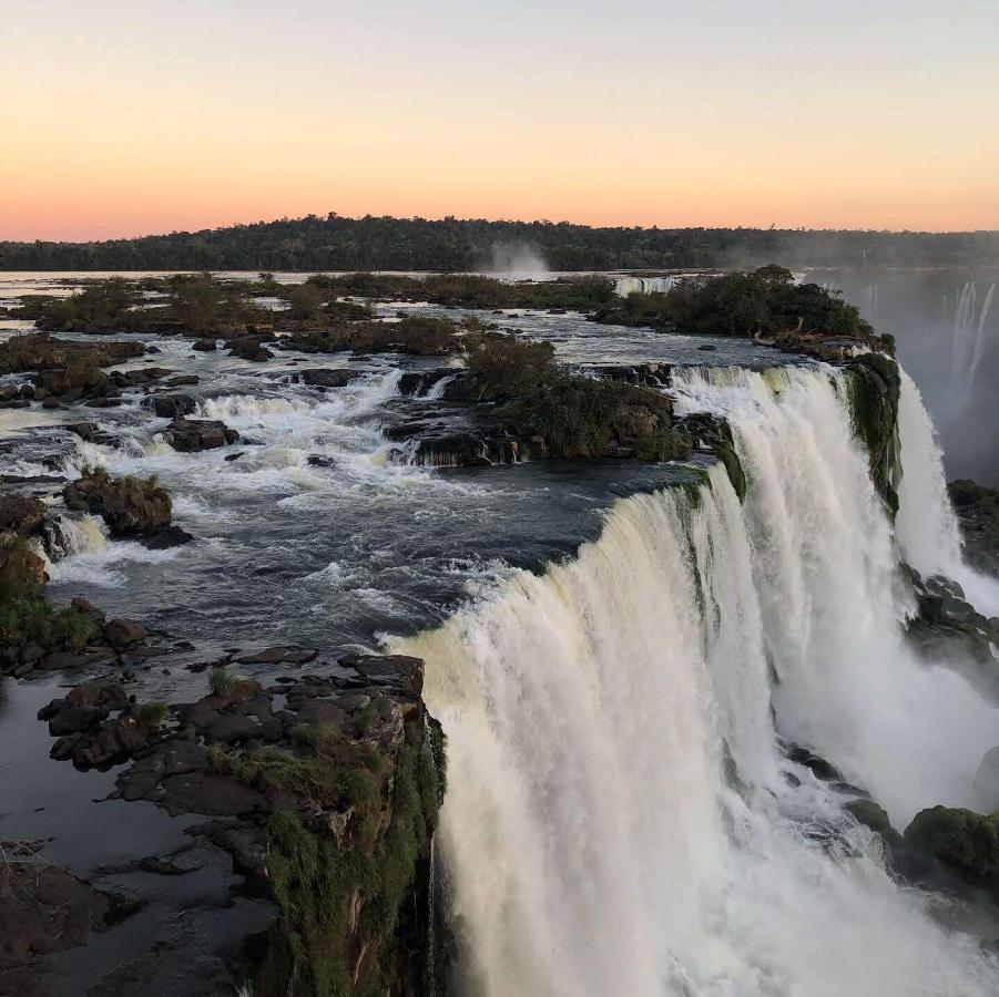 Quarto Privado Em Residencia No Coracao De Foz - Casa E Banheiro Compartilhado Foz do Iguaçu Exteriör bild